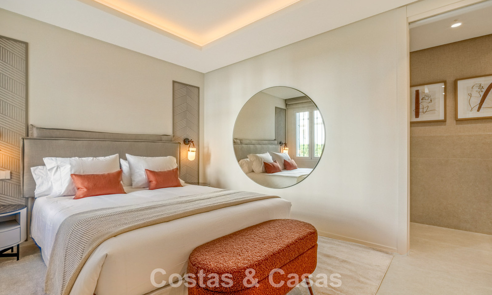 Apartamento listo para entrar a vivir, contemporánea, con 4 dormitorios en venta en la Milla de Oro de Marbella 793612