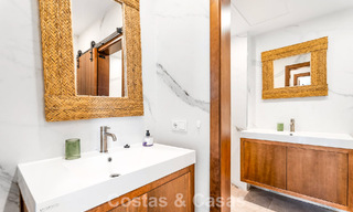 Elegante villa moderna a poca distancia de la playa en venta en Elviria, al este del centro de Marbella 793635 