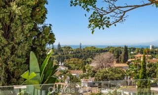 Elegante villa moderna a poca distancia de la playa en venta en Elviria, al este del centro de Marbella 793662 