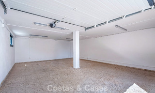 Elegante villa moderna a poca distancia de la playa en venta en Elviria, al este del centro de Marbella 793666 