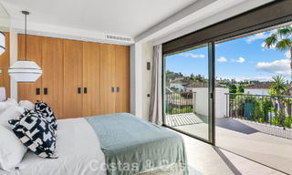 Villa familiar renovada de alta calidad en venta en la codiciada zona de golf de Nueva Andalucía, Marbella 793167 