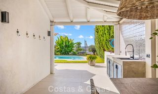 Villa familiar renovada de alta calidad en venta en la codiciada zona de golf de Nueva Andalucía, Marbella 793179 