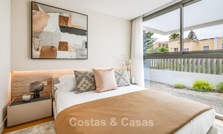 Villa de lujo lista para entrar a vivir con estilo arquitectónico minimalista en venta en la New Golden Mile entre Marbella y Estepona 793091 