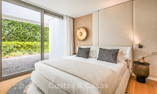 Villa de lujo lista para entrar a vivir con estilo arquitectónico minimalista en venta en la New Golden Mile entre Marbella y Estepona 793092 