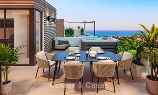 ¡Lanzamiento! Villas adosadas modernas con vistas al mar en venta en un complejo estilo resort en Elviria, Este de Marbella 793136 