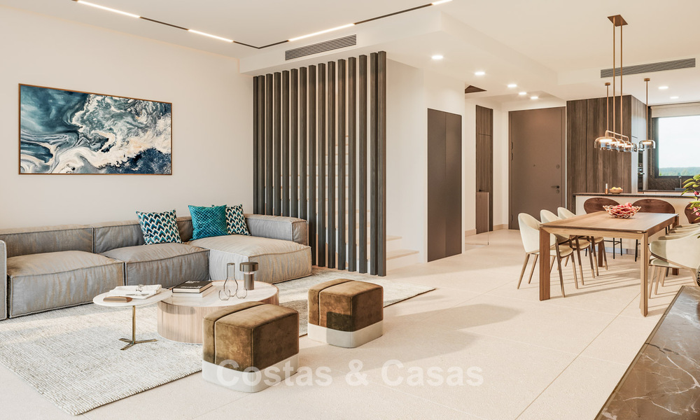 ¡Lanzamiento! Villas adosadas modernas con vistas al mar en venta en un complejo estilo resort en Elviria, Este de Marbella 793142
