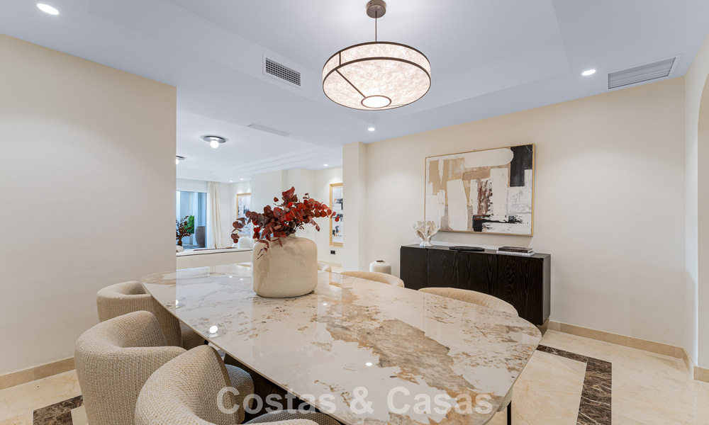 Elegante apartamento en planta baja con jardín privado en venta en Sierra Blanca, Marbella 793888