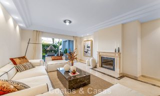 Elegante apartamento en planta baja con jardín privado en venta en Sierra Blanca, Marbella 793893 