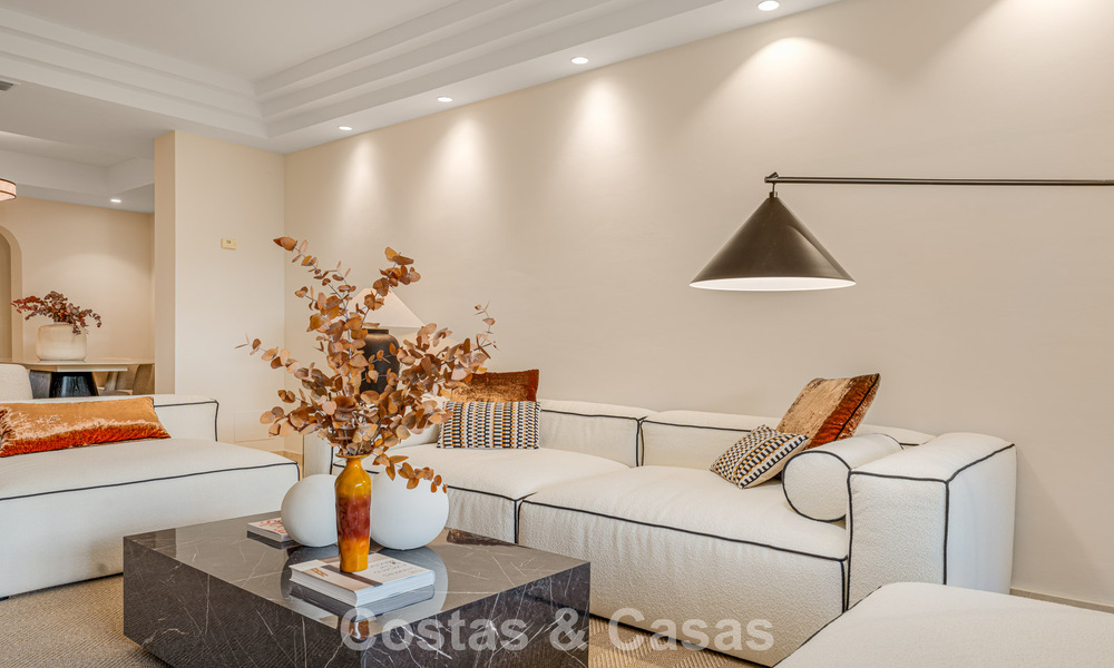 Elegante apartamento en planta baja con jardín privado en venta en Sierra Blanca, Marbella 793894