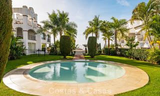 Elegante apartamento en planta baja con jardín privado en venta en Sierra Blanca, Marbella 793904 