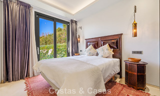 Exclusiva villa de lujo de diseño modernista en venta en el Valle del Golf de Nueva Andalucía, Marbella 793915 