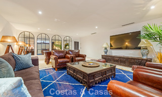 Exclusiva villa de lujo de diseño modernista en venta en el Valle del Golf de Nueva Andalucía, Marbella 793923 