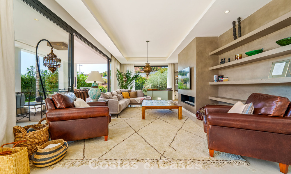 Exclusiva villa de lujo de diseño modernista en venta en el Valle del Golf de Nueva Andalucía, Marbella 793926