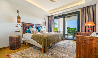 Exclusiva villa de lujo de diseño modernista en venta en el Valle del Golf de Nueva Andalucía, Marbella 793928 