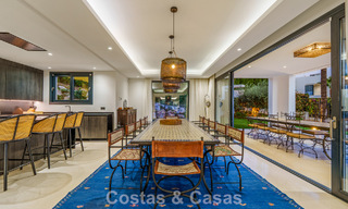 Exclusiva villa de lujo de diseño modernista en venta en el Valle del Golf de Nueva Andalucía, Marbella 793952 