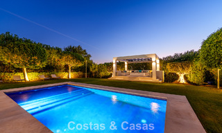 Villa de lujo con estilo contemporáneo en venta en una comunidad privada y segura de Nueva Andalucía, Marbella 794016 