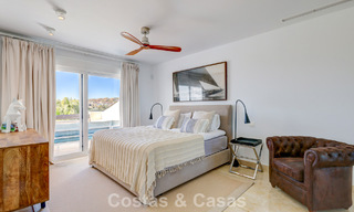 Ático renovado de 3 dormitorios en una exclusiva comunidad con vistas al mar y al campo de golf en Marbella - Benahavís 793333 