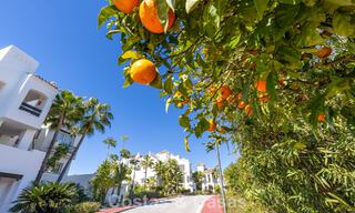 Ático renovado de 3 dormitorios en una exclusiva comunidad con vistas al mar y al campo de golf en Marbella - Benahavís 793353 