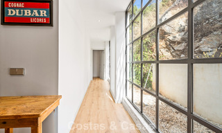 Amplia villa moderna con casa de invitados independiente en venta en El Madroñal, Benahavís - Marbella 794075 