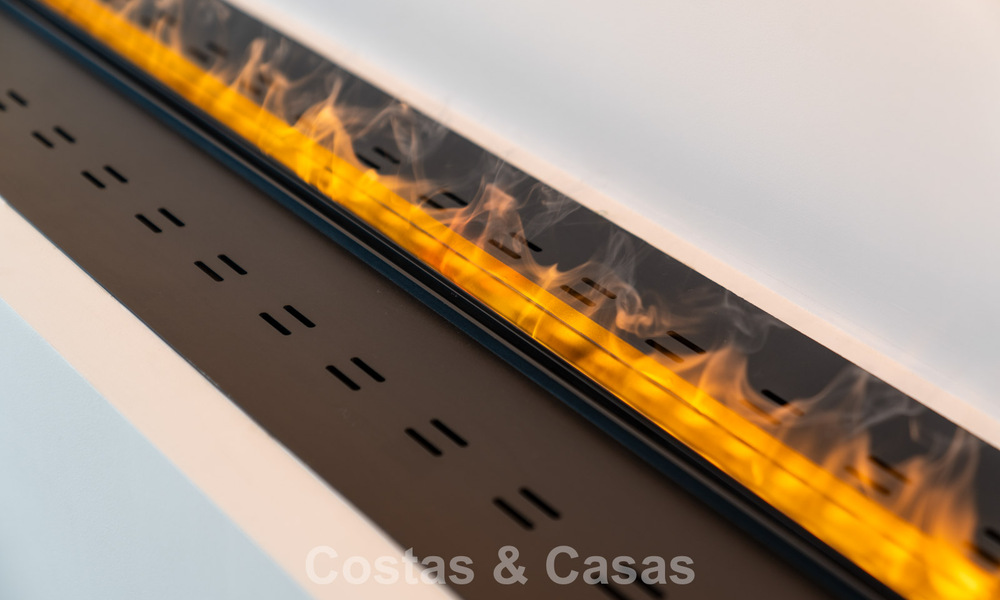 Apartamento dúplex listo para entrar a vivir, lujosamente reformado, en venta en las colinas de Marbella - Benahavís 794099