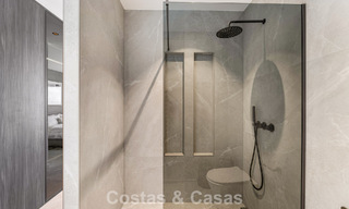 Apartamento dúplex listo para entrar a vivir, lujosamente reformado, en venta en las colinas de Marbella - Benahavís 794116 