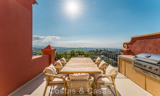 Ático de diseño escandinavo exclusivo con vistas de 180° en venta en Benahavís - Marbella 794166 