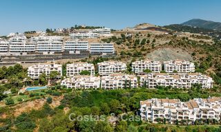 Apartamento reformado y listo para entrar a vivir con vistas al mar en La Quinta Golf Resort, Benahavís - Marbella 794230 