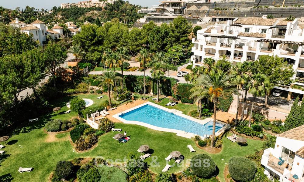 Apartamento reformado y listo para entrar a vivir con vistas al mar en La Quinta Golf Resort, Benahavís - Marbella 794231