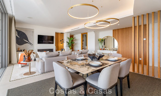 Amplio apartamento contemporáneo, listo para entrar a vivir en venta en las colinas de la Quinta en Marbella - Benahavís 794373 
