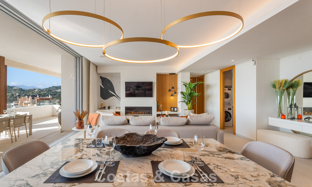 Amplio apartamento contemporáneo, listo para entrar a vivir en venta en las colinas de la Quinta en Marbella - Benahavís 794377