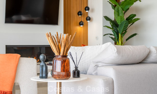 Amplio apartamento contemporáneo, listo para entrar a vivir en venta en las colinas de la Quinta en Marbella - Benahavís 794398 