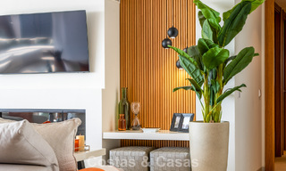 Amplio apartamento contemporáneo, listo para entrar a vivir en venta en las colinas de la Quinta en Marbella - Benahavís 794400 