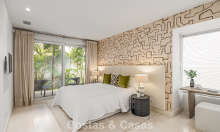 Prestigiosa villa pareada moderna renovada en venta, segunda línea de playa en Puente Romano en la Milla de Oro de Marbella 794449 