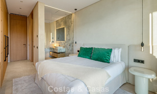 Villa de lujo totalmente nueva con vistas panorámicas en venta en la urbanización cerrada de El Madroñal, Benahavis - Marbella 794204 