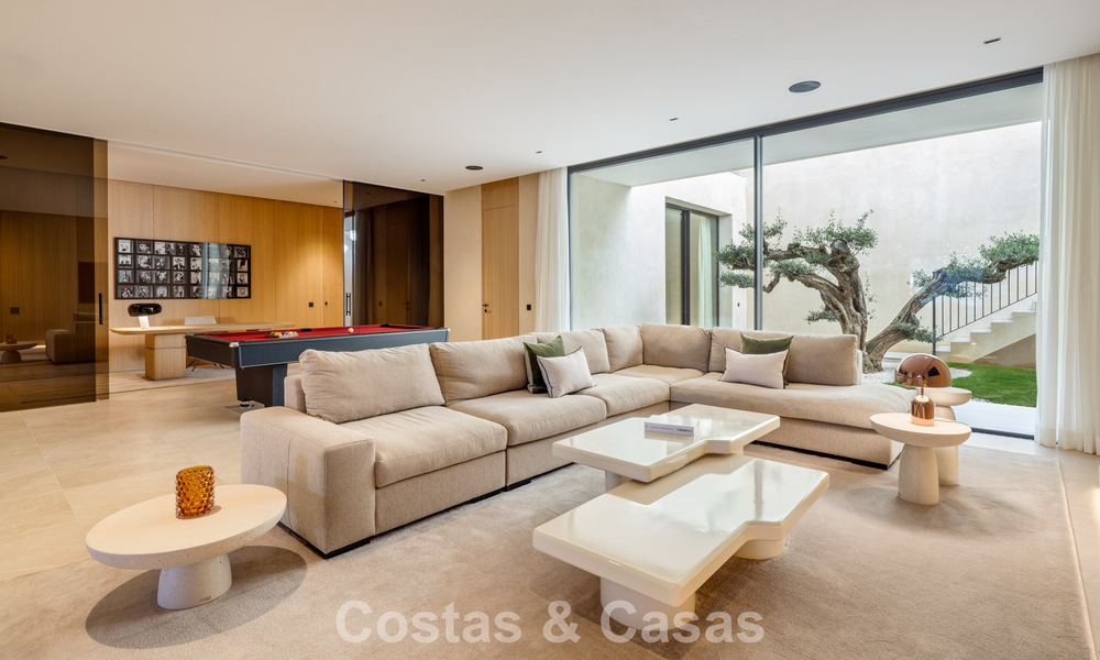 Villa de lujo totalmente nueva con vistas panorámicas en venta en la urbanización cerrada de El Madroñal, Benahavis - Marbella 794213