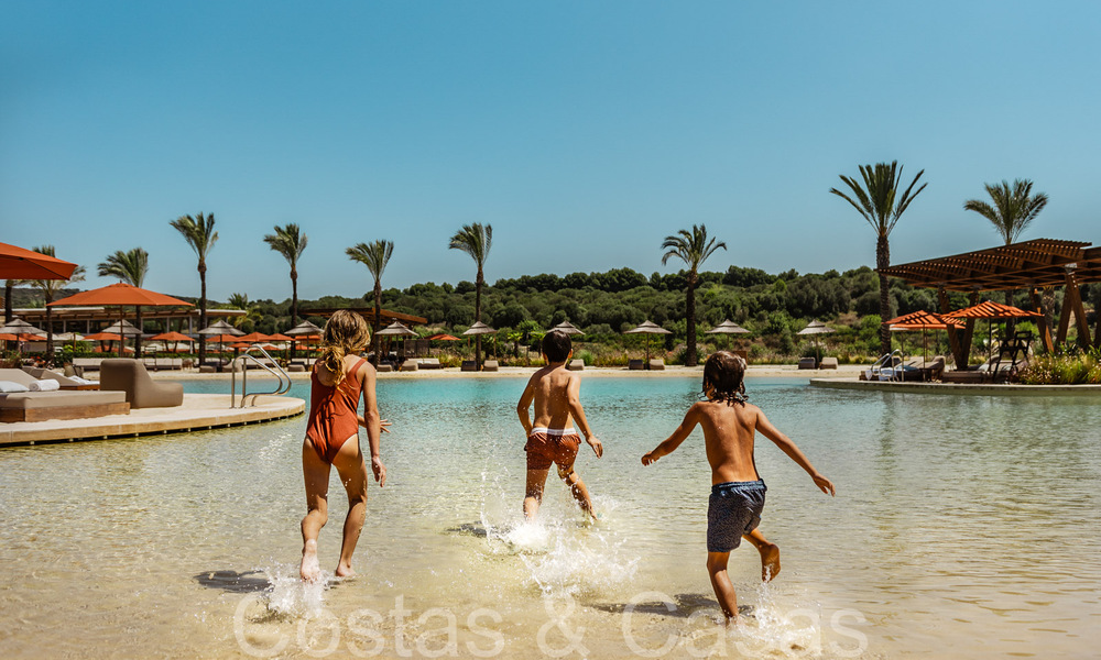 Viviendas de lujo exclusivas en venta en un resort privado y cerrado en Sotogrande, Costa del Sol 794365