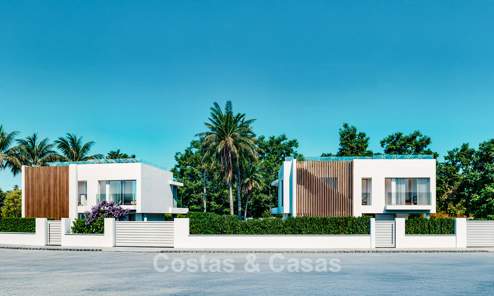 2 Villas de lujo nuevas en venta a poca distancia a pie de una casa club de golf en la New Golden Mile, Marbella - Estepona 794258