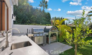 Exclusivo dúplex de lujo listo para entrar a vivir, rodeado de campos de golf en Nueva Andalucía, Marbella 794568 