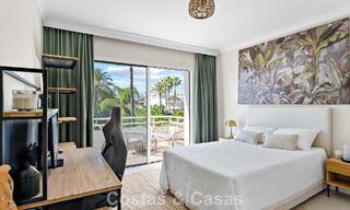 Exclusivo dúplex de lujo listo para entrar a vivir, rodeado de campos de golf en Nueva Andalucía, Marbella 794588 