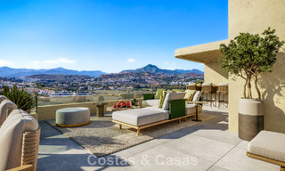 Apartamentos avanzados en venta a poca distancia a pie de una casa club de golf en la New Golden Mile, Marbella - Estepona 794566 