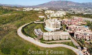 Nuevos apartamentos modernos con vistas fenomenales en venta en Mijas Costa, Costa del Sol 794608 