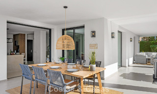 Villa con estilo mediterráneo contemporáneo en venta en Nueva Andalucía, Marbella 794754 