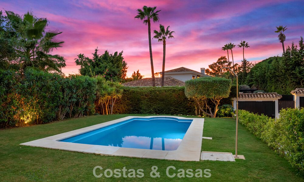 Villa con estilo mediterráneo contemporáneo en venta en Nueva Andalucía, Marbella 794756