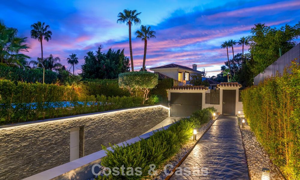 Villa con estilo mediterráneo contemporáneo en venta en Nueva Andalucía, Marbella 794760
