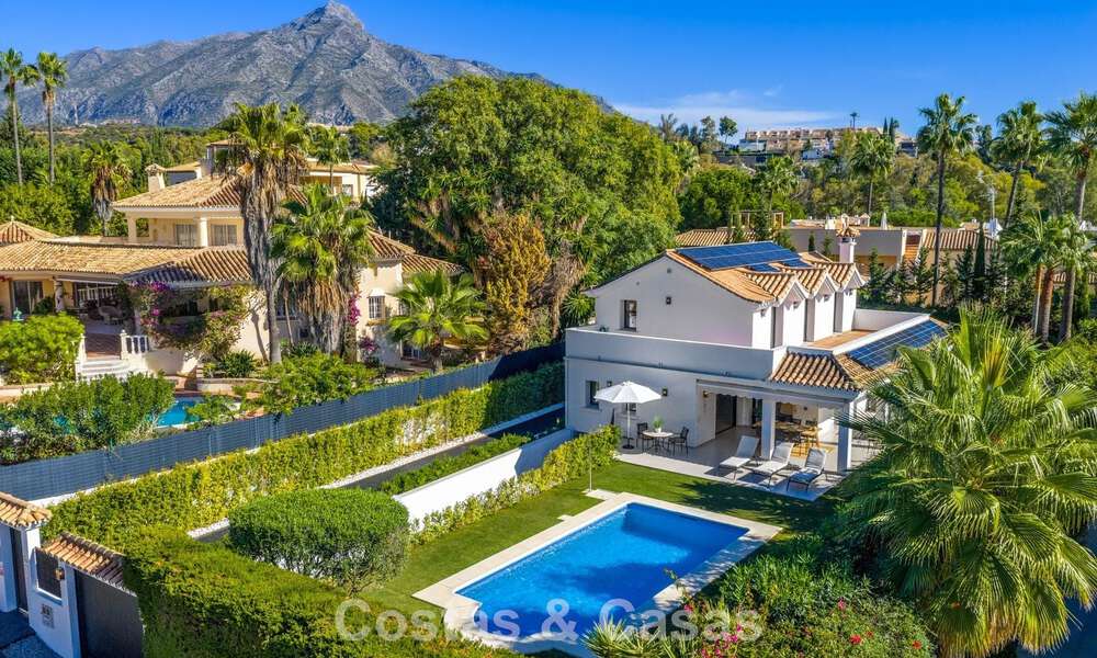 Villa con estilo mediterráneo contemporáneo en venta en Nueva Andalucía, Marbella 794762