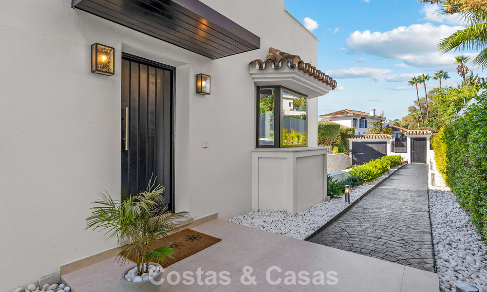 Villa con estilo mediterráneo contemporáneo en venta en Nueva Andalucía, Marbella 794770