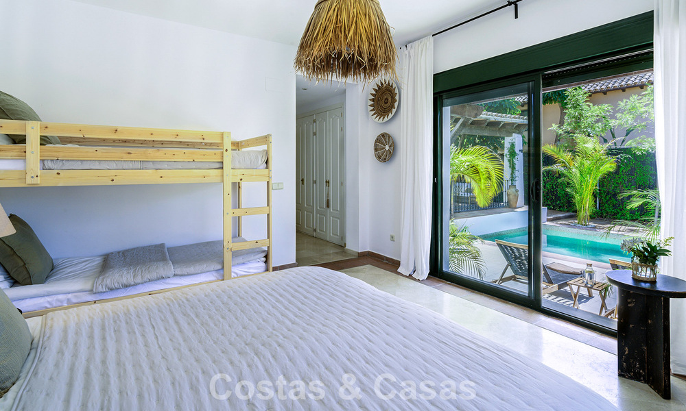 Villa de lujo mediterránea lista para entrar a vivir en venta en la New Golden Mile entre Marbella y Estepona 794953