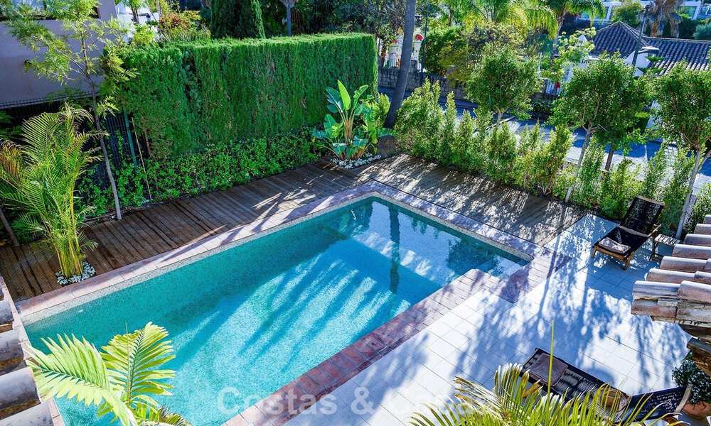 Villa de lujo mediterránea lista para entrar a vivir en venta en la New Golden Mile entre Marbella y Estepona 794976