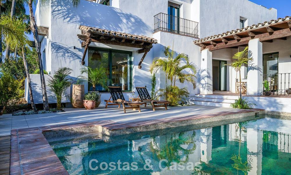 Villa de lujo mediterránea lista para entrar a vivir en venta en la New Golden Mile entre Marbella y Estepona 794982