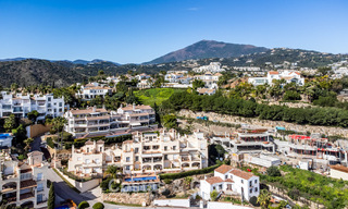 Amplio ático dúplex con vistas panorámicas al mar en venta en una urbanización cerrada en Marbella - Benahavís 794833 